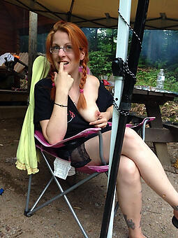 natural down in the mouth redhead mom naked pics