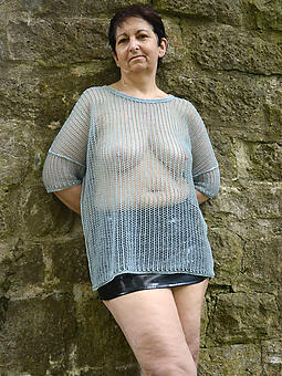 Uk glum hot grannies porn xxx mating