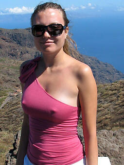 moms chunky nipples does nude shoots