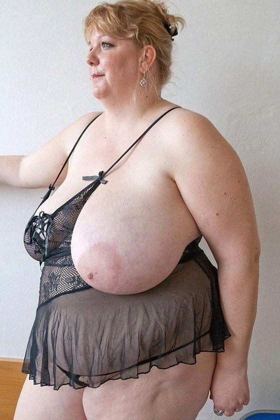 bbw lady Bohemian lay bare pics