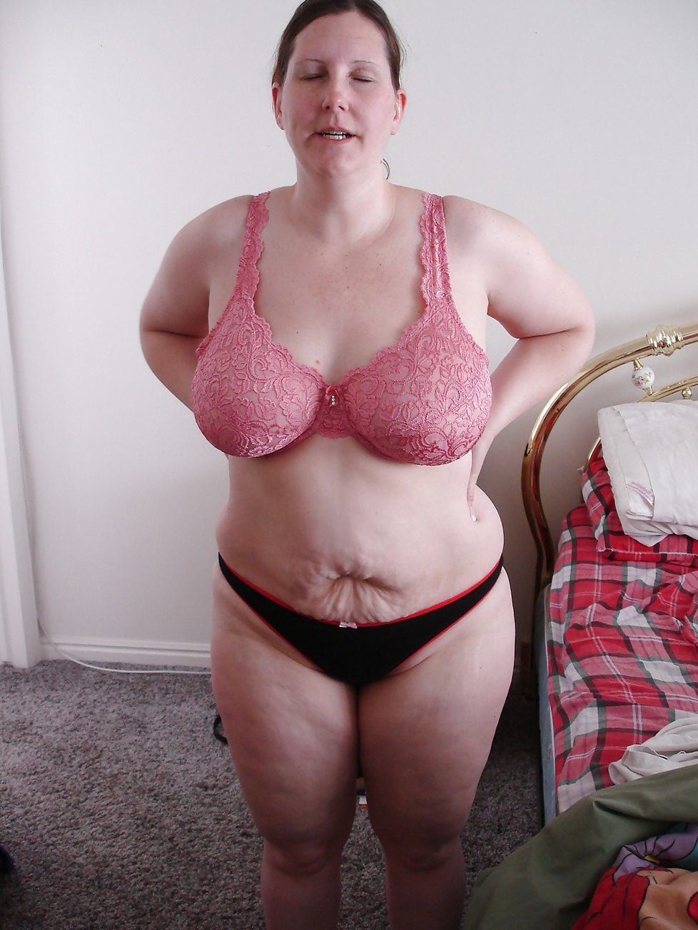 Chubby mom free naked pics - amateurmompics.com