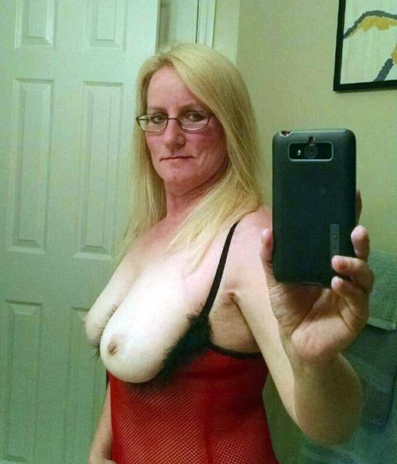streetwalker adult ex fixture nude