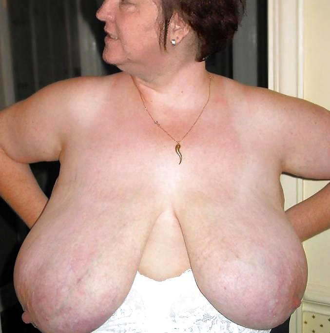 cougar sexy moms tit