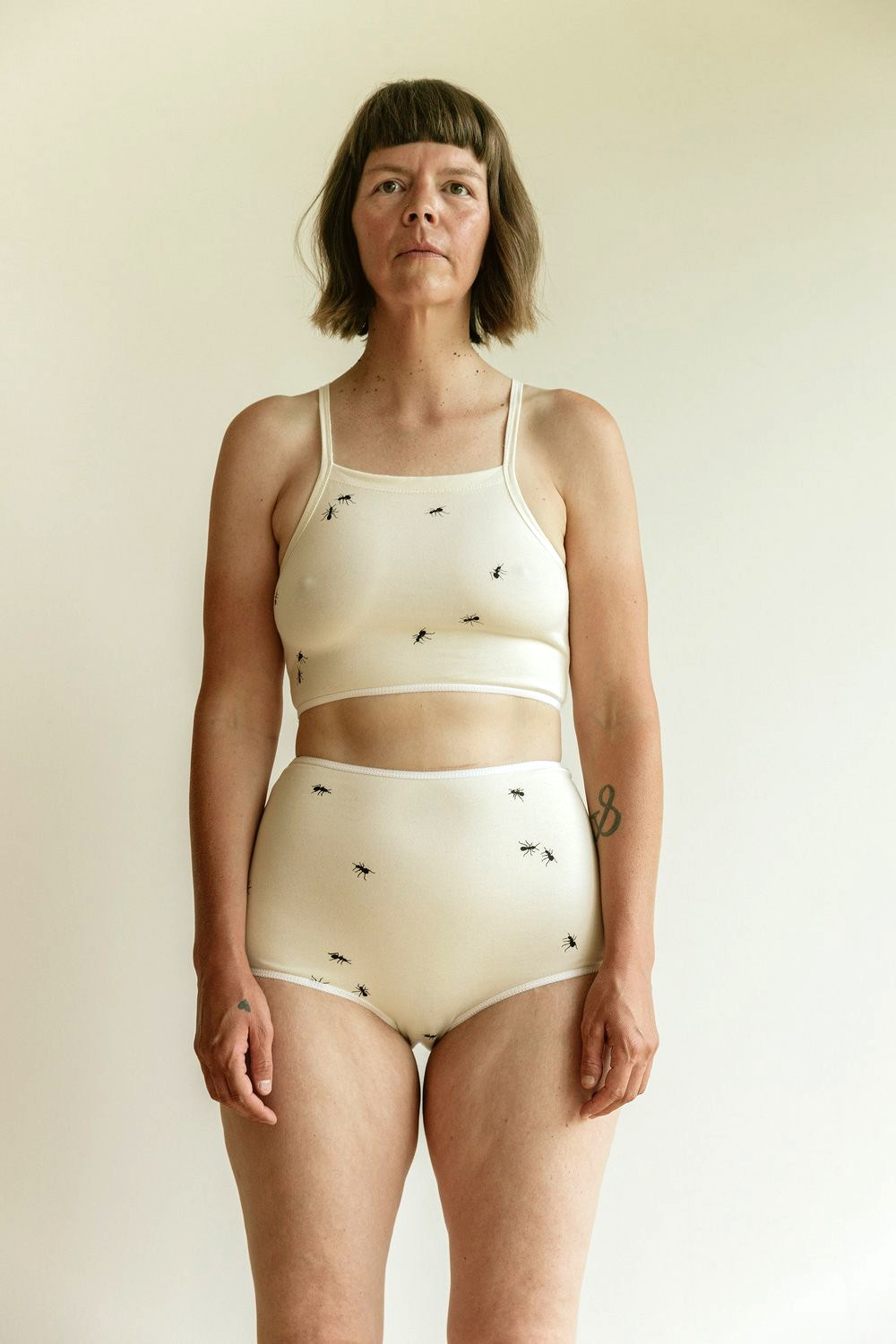 denuded ladies  40 blear