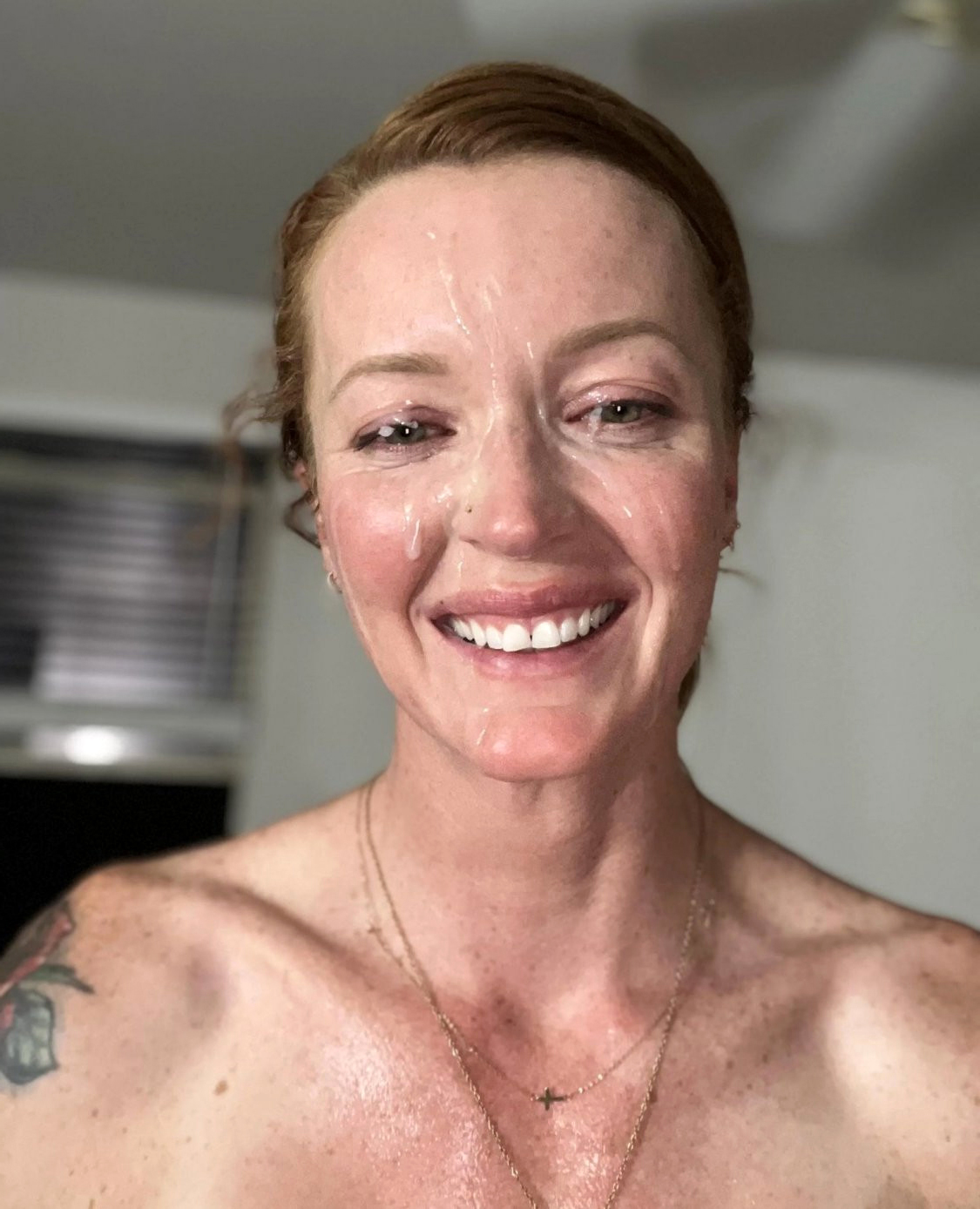 beautiful hot mom facial pics