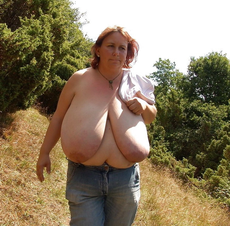 Obese Mature Porn - Mature ladies fro obese boobs bush-league porn pics - amateurmompics.com