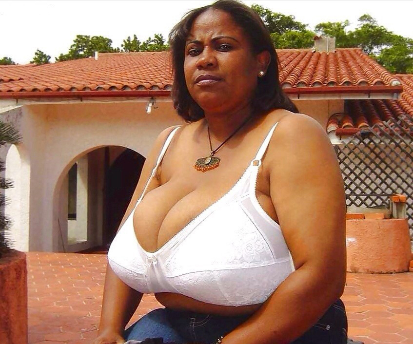 xxx mature black hot porn show