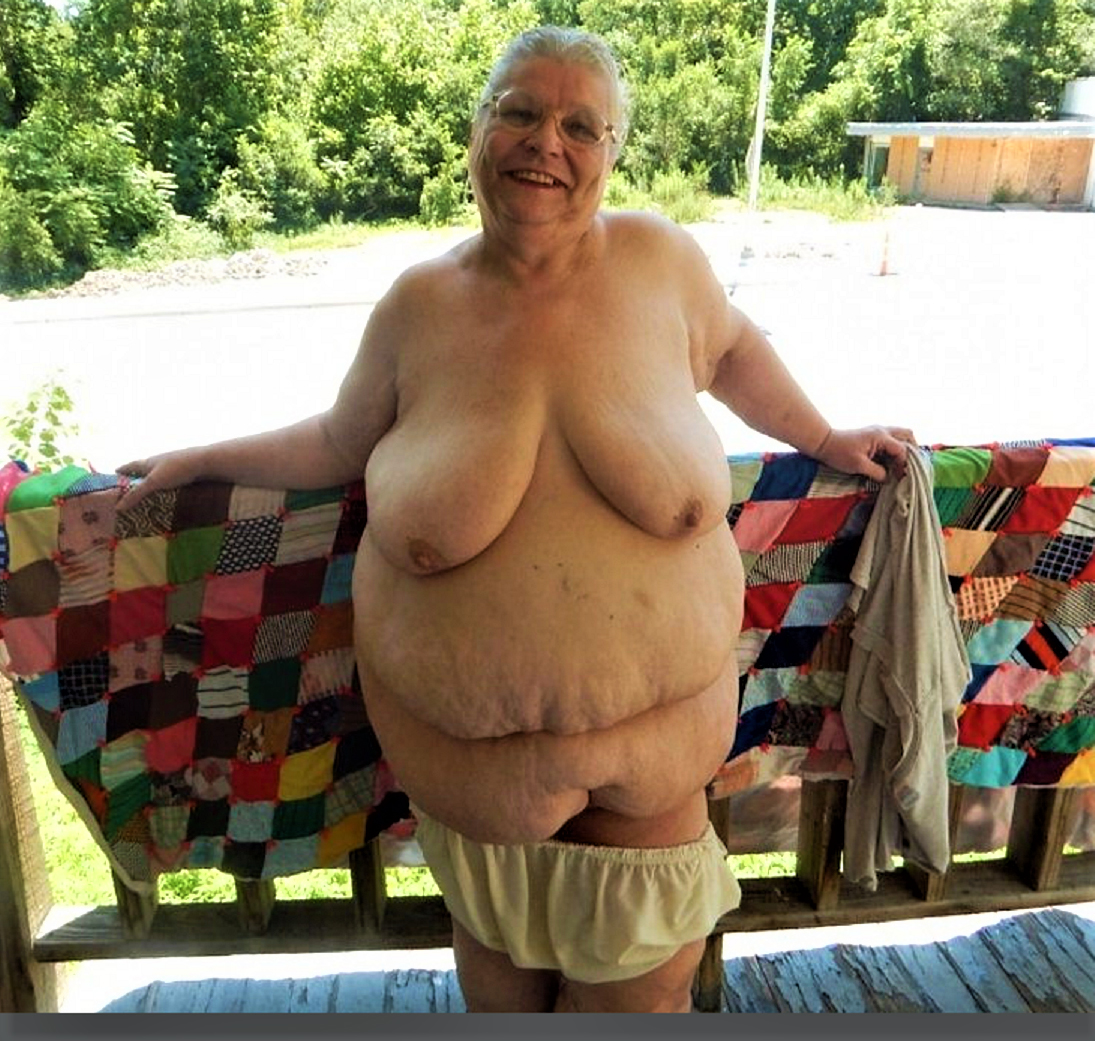 hot grandmas sexy nude pics